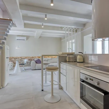 Apartment 1br Star Wars Inspired Duplex Loft /w Sea View - Happy Mali Losinj