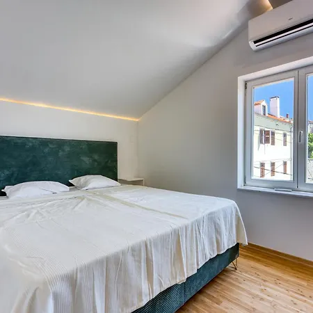 1br Star Wars Inspired Duplex Loft /w Sea View - Happy *