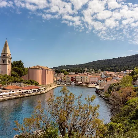 Apartment 1br Star Wars Inspired Duplex Loft /w Sea View - Happy Mali Losinj